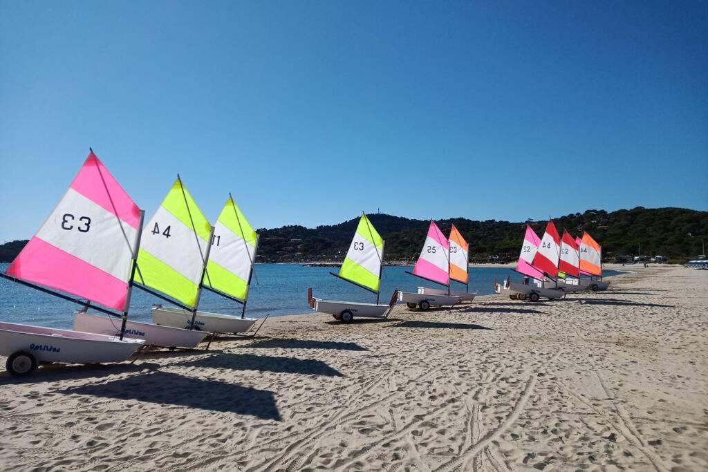 Face Mer Entre Plage Et Marina Bormes-les-Mimosas Buitenkant foto